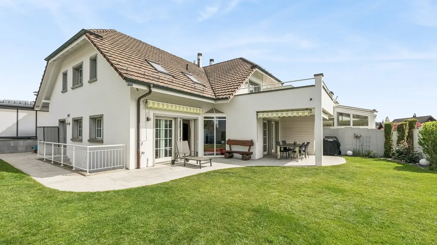 Semi-detached house for rent - Steiacherstrasse 17, 8103 Unterengstringen - Photo 2