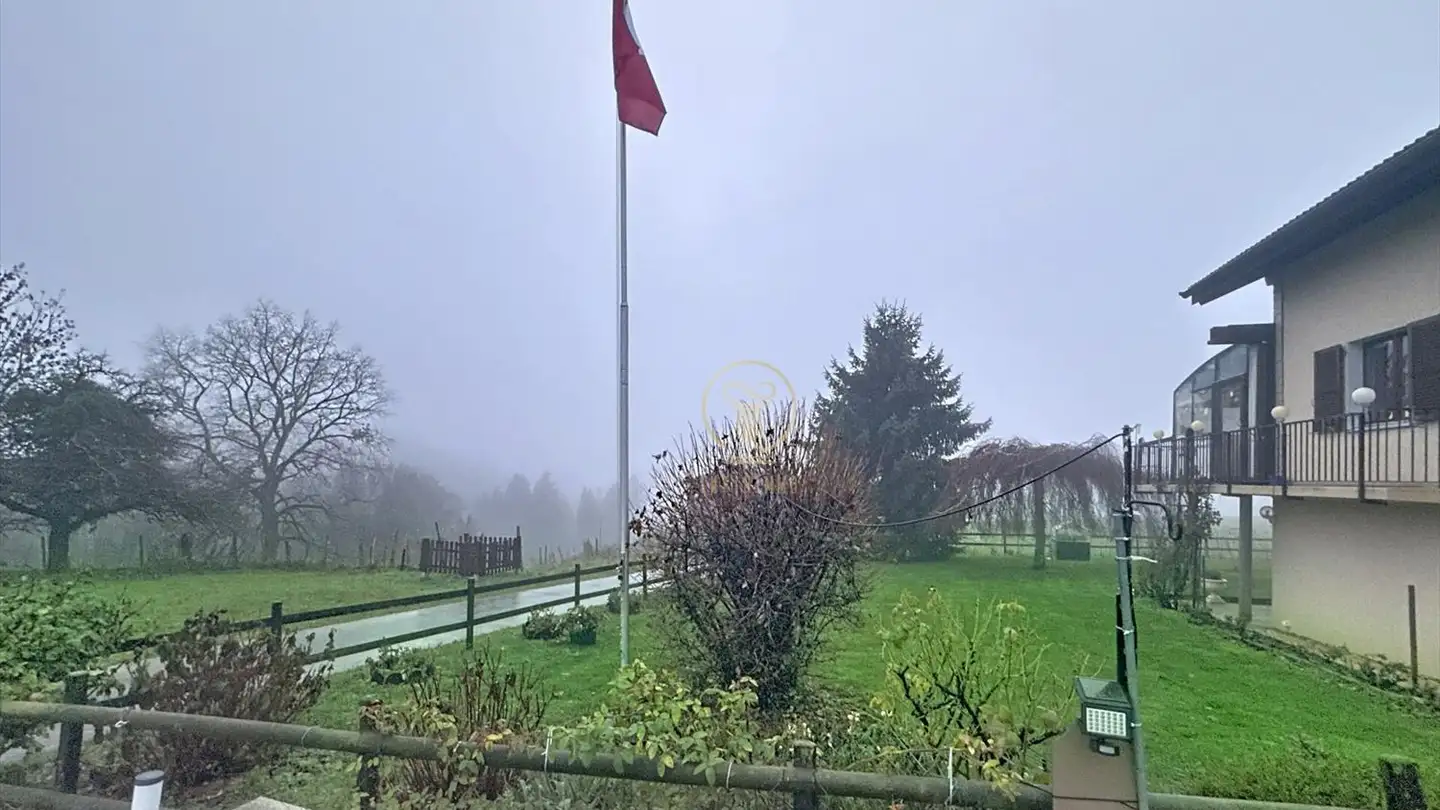 Appartement à louer - 1268 Burtigny