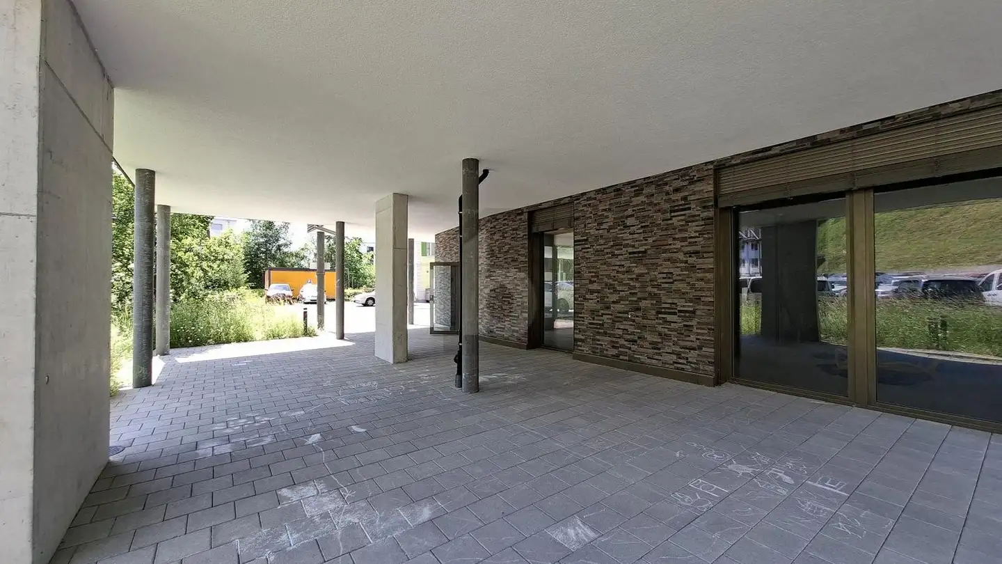 Office space for sale - 6438 Ibach