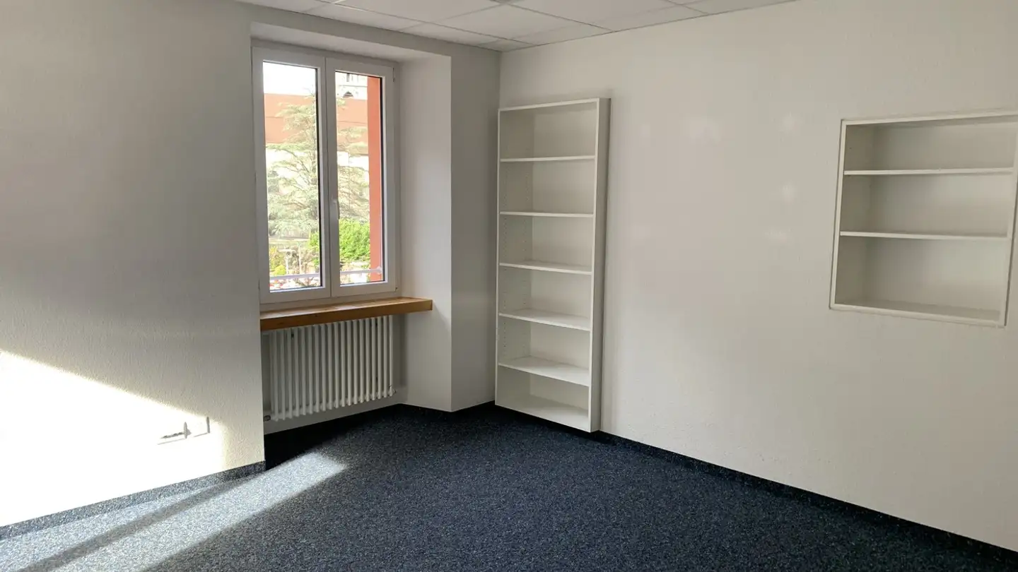 Commerciale in affitto - Rue Du Chanoine Broquet 2, 1890 St-Maurice - Photo 2