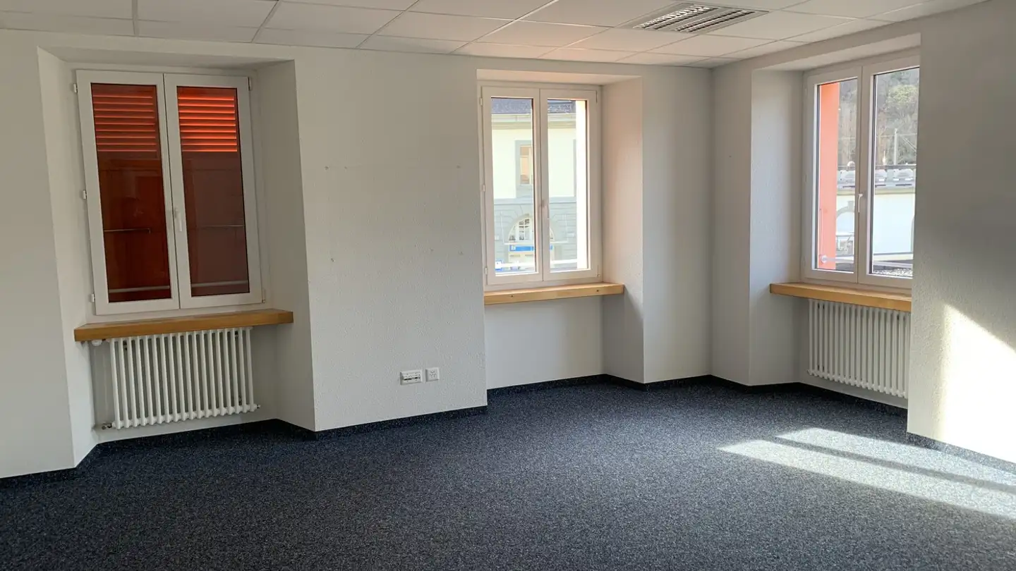 Commerciale in affitto - Rue Du Chanoine Broquet 2, 1890 St-Maurice - Photo 3