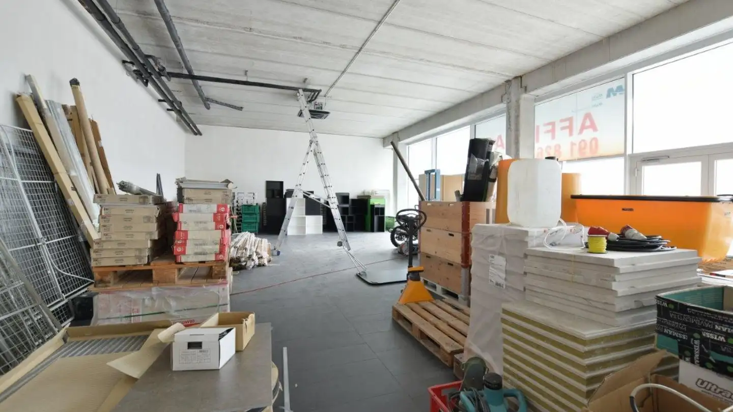 Negozio in affitto - Via Monda 2, 6528 Camorino - Photo 4