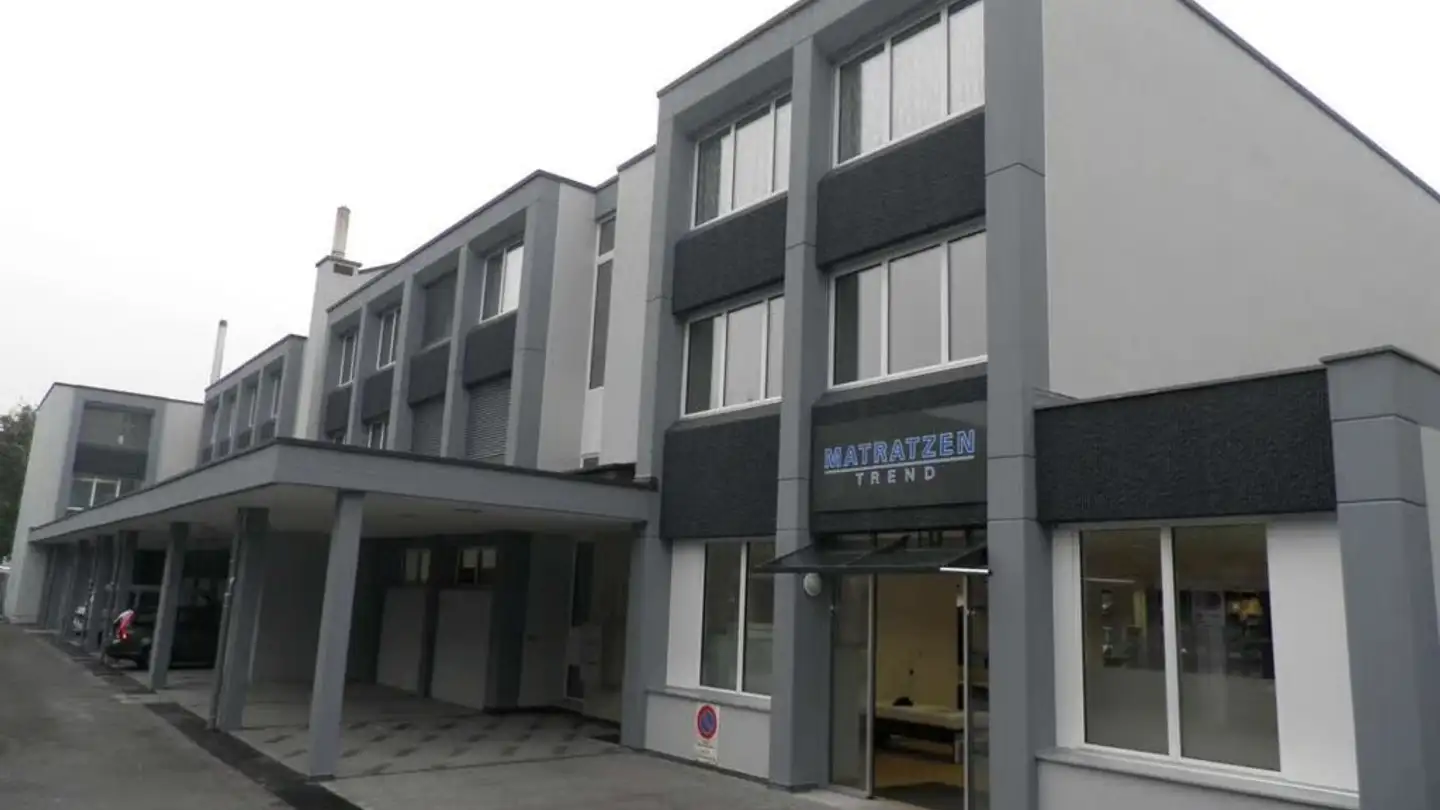 Bureau à louer - Zugerstrasse 49, 6330 Cham