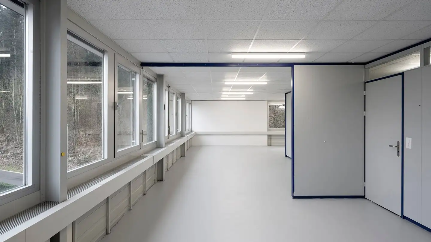 Werkstatt mieten - Bruggacherstrasse 16, 8117 Fällanden - Foto 2