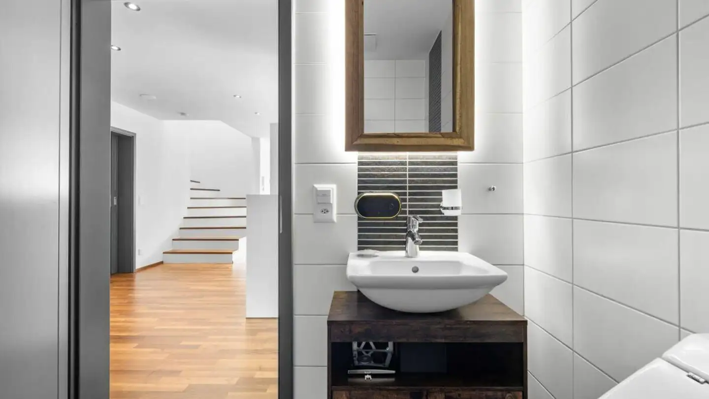 Dachgeschosswohnung kaufen - Glarnerstrasse 65, 8854 Siebnen - Foto 2