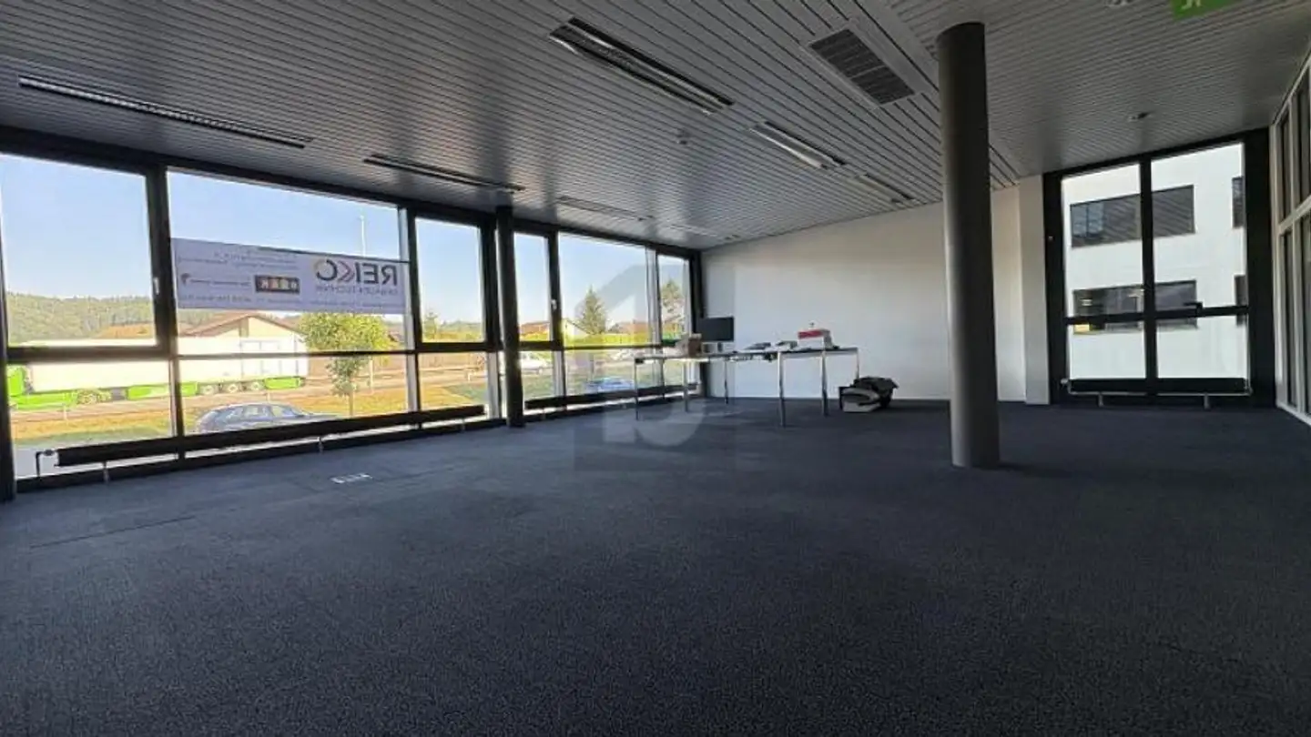 Office space for rent - 6246 Altishofen - Photo 2