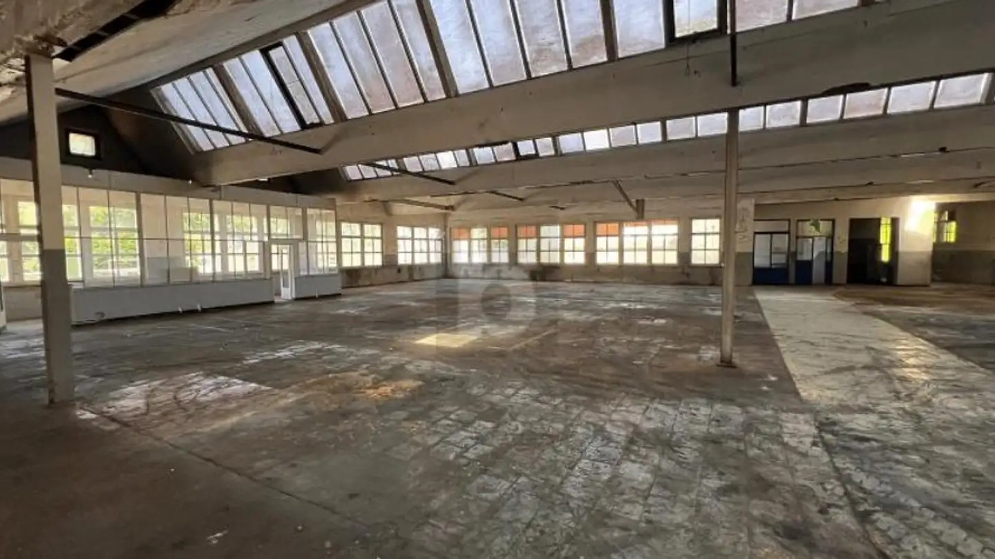 Espace de stockage à louer - 2882 St-Ursanne
