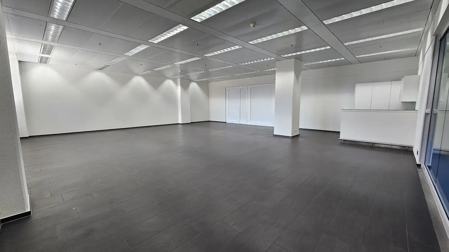 Commercial for rent - Thurgauerstrasse 117, 8152 Glattpark (Opfikon) - Photo 4