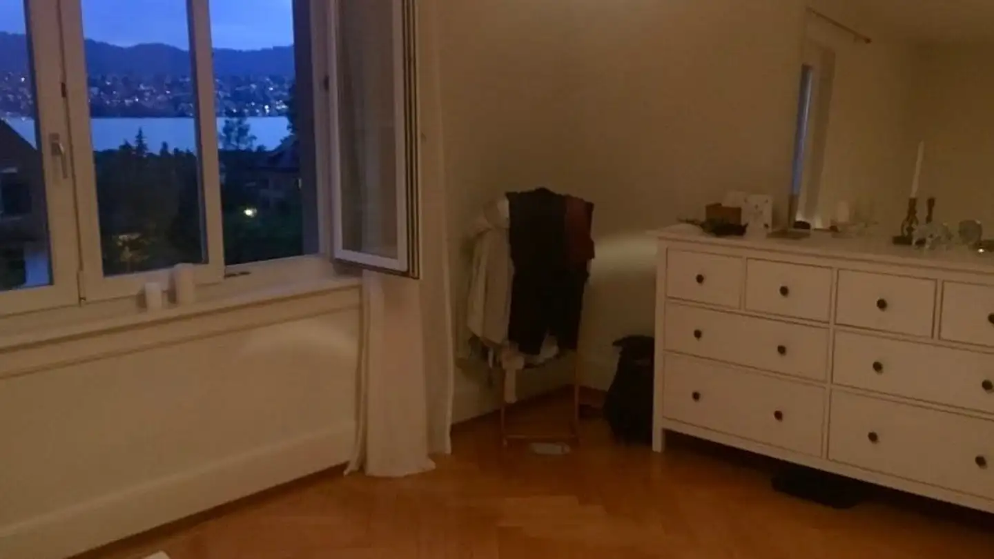 Wohnung mieten - Alte Landstrasse, 8700 Küsnacht ZH - Foto 2