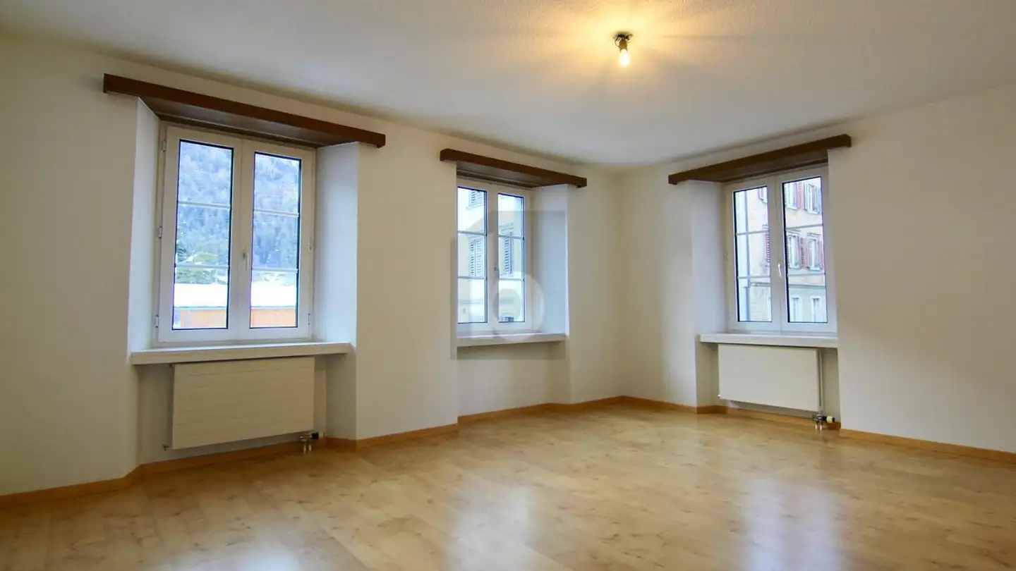 Apartment for rent - 7403 Rhäzüns - Photo 3