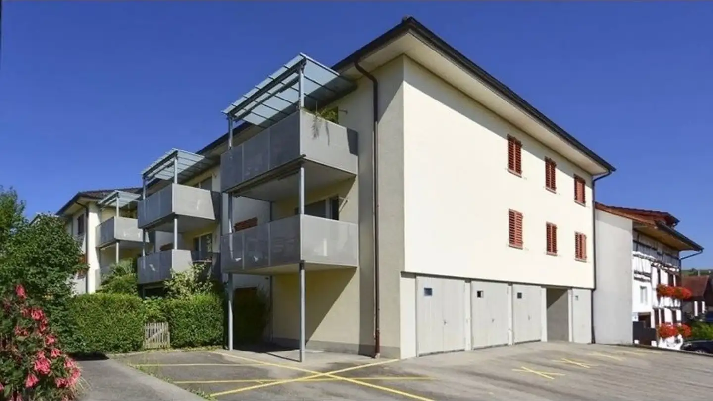 Appartement à louer - Oberseglingerstrasse 6, 8193 Eglisau - Photo 2