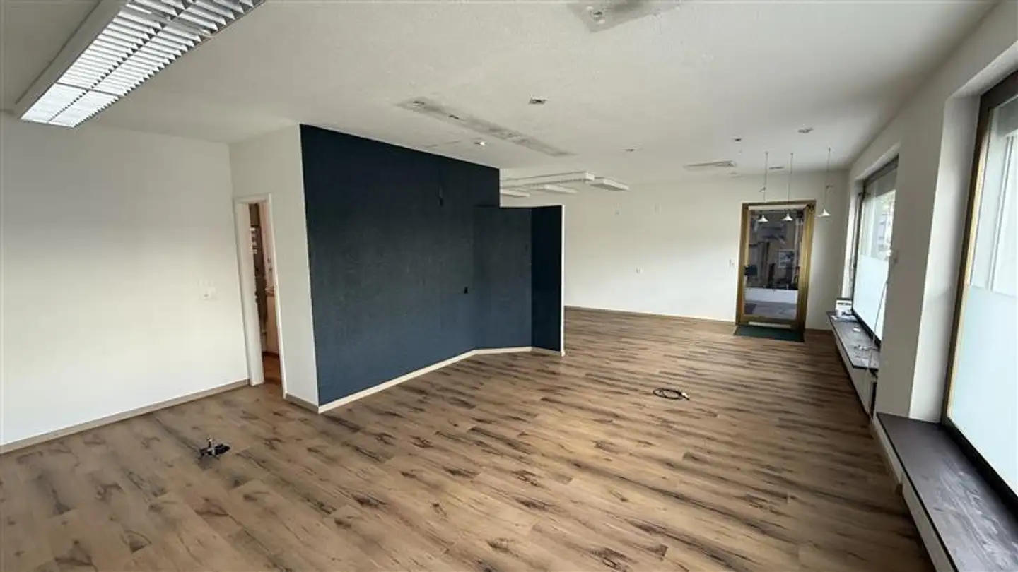 Commercial à louer - Via Principala 67a, 7031 Laax GR