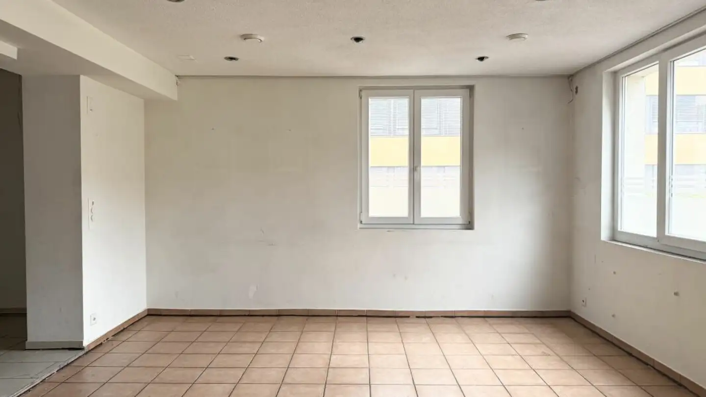Commercial à louer - Schlossstrasse 7, 4133 Pratteln - Photo 3