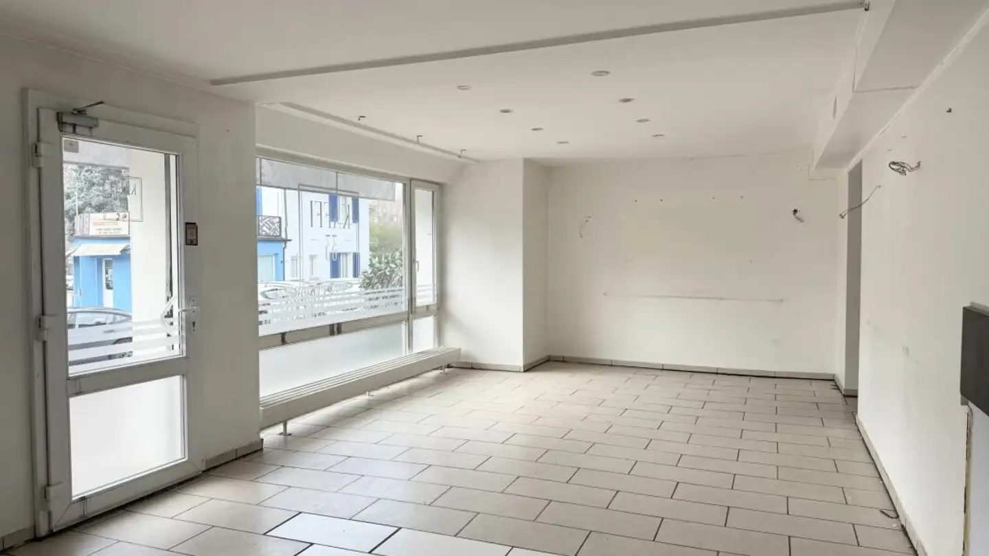 Commercial à louer - Schlossstrasse 7, 4133 Pratteln - Photo 2