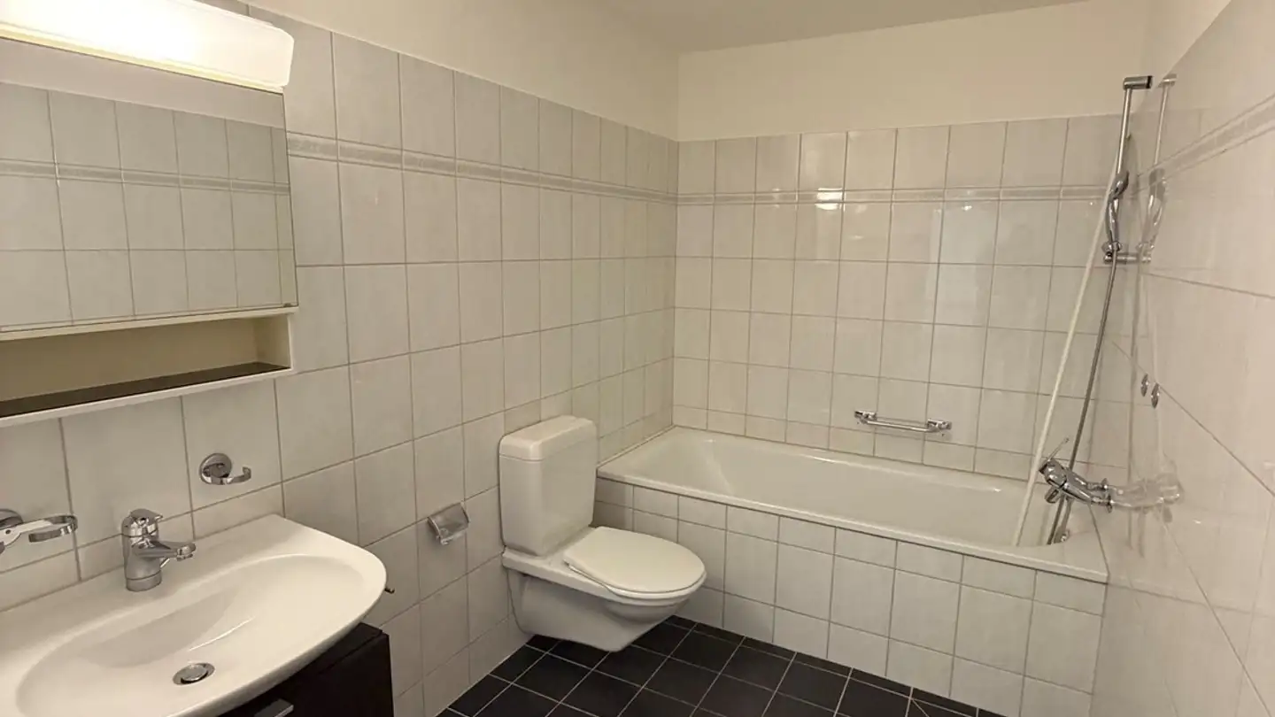 Apartment for rent - Bennauerstrasse 6, 8836 Bennau - Photo 4