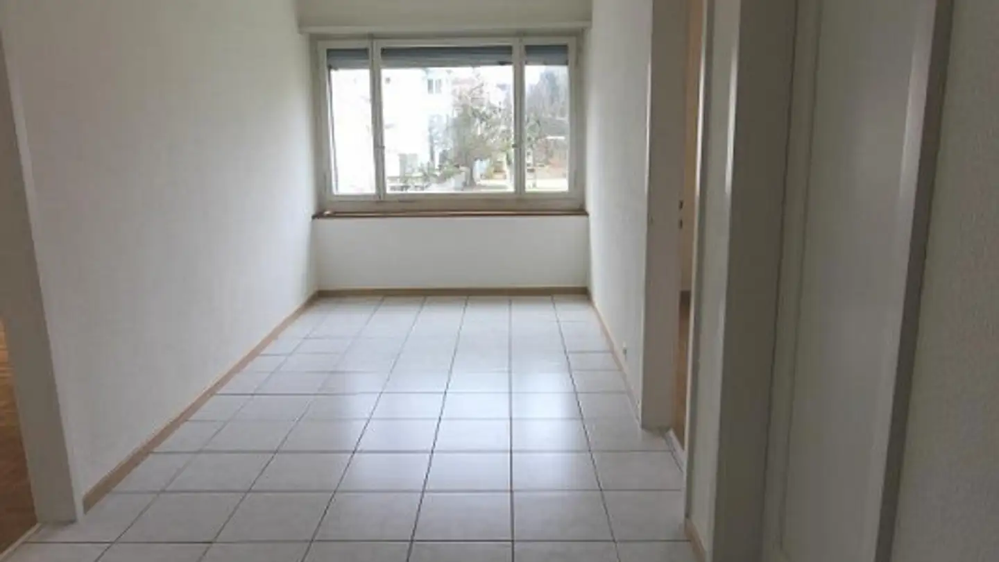 Wohnung mieten - Staffelstrasse 79, 5430 Wettingen - Foto 2