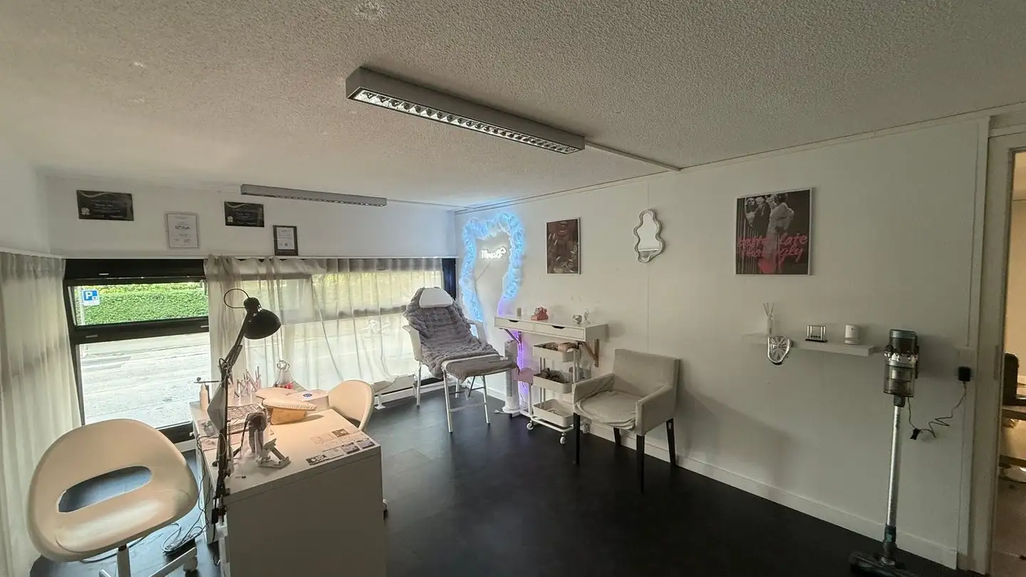 Geschäft mieten - Avenue Haldimand 43, 1400 Yverdon-les-Bains