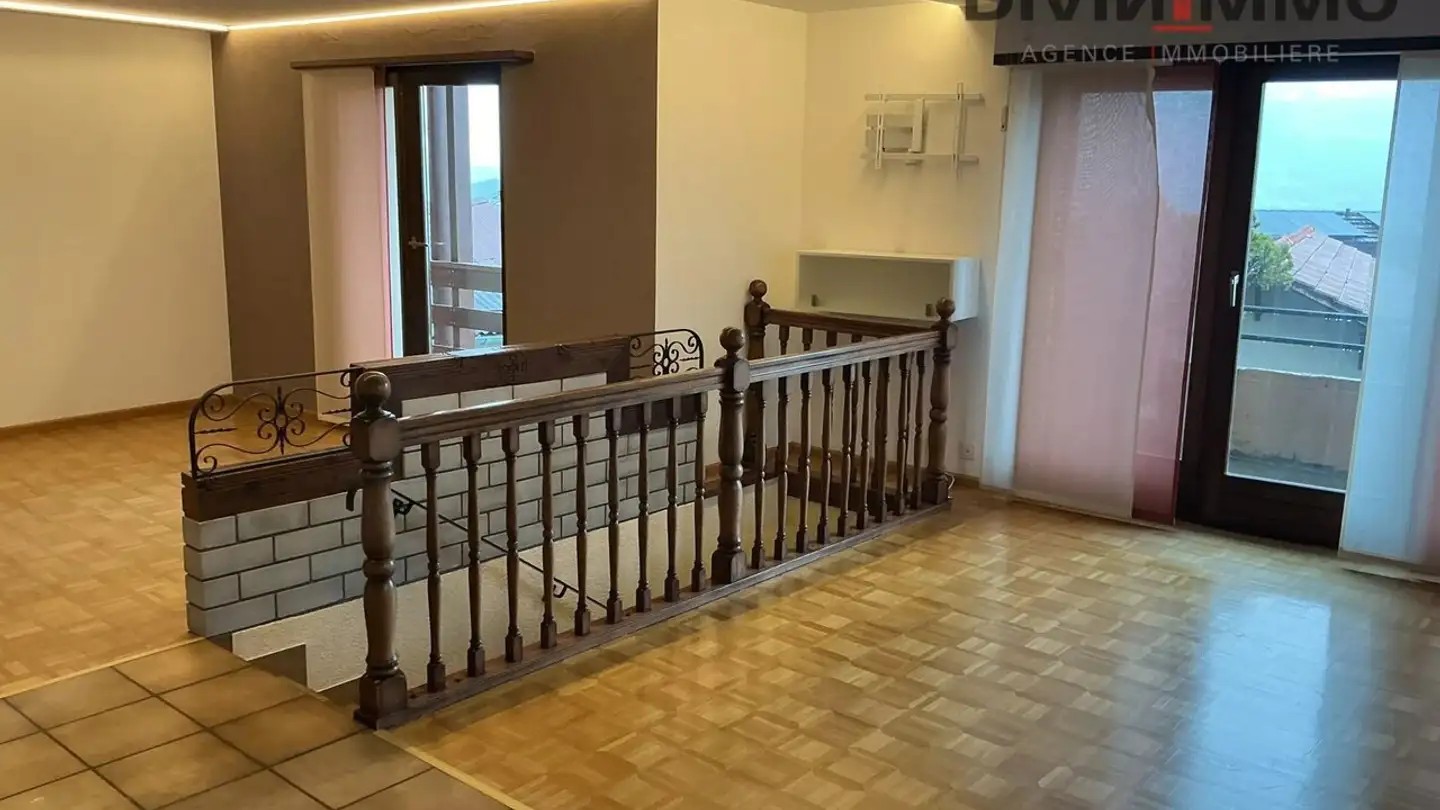 Wohnung mieten - 1976 Erde - Foto 3