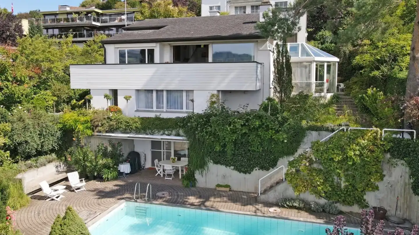 Edificio residenziale in affitto - Haldenweg, 3074 Muri b. Bern