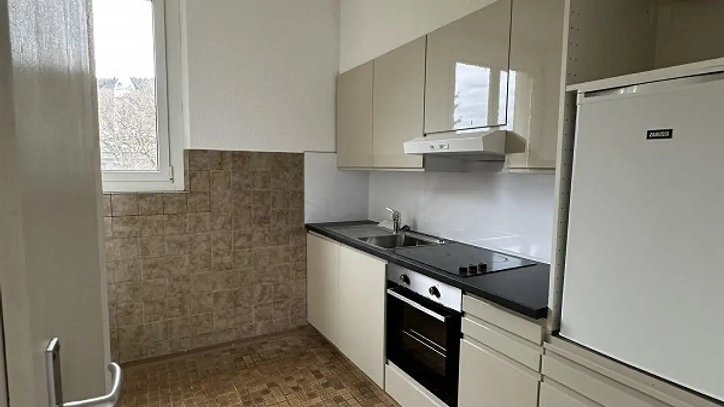 Studio à louer - Rue Du Wasen / Wasenstrasse 8, 2502 Biel/Bienne - Photo 2