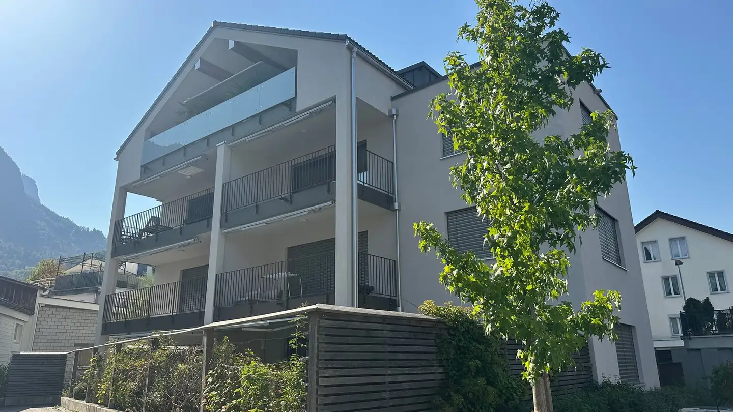 Edificio residenziale in vendita - 8867 Niederurnen