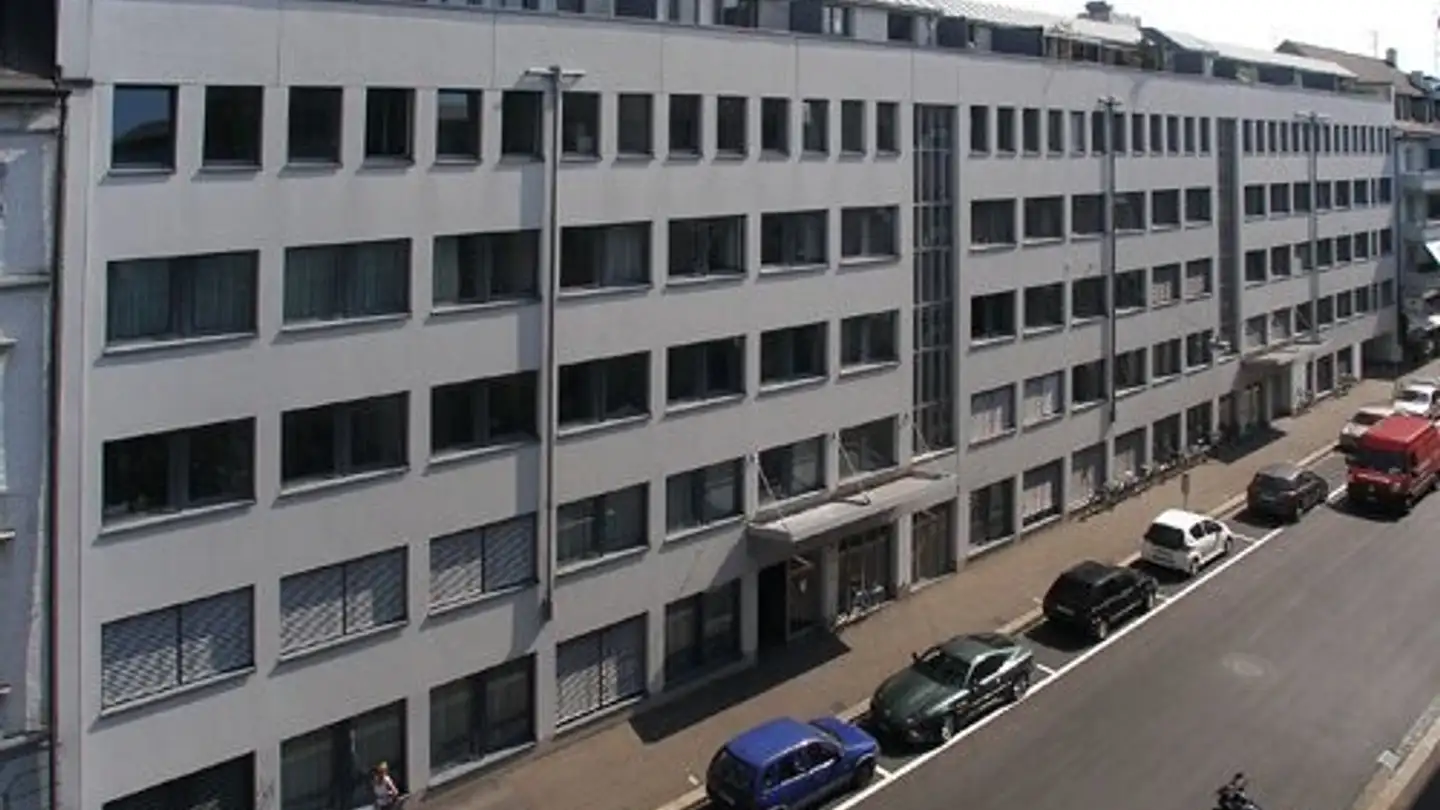 Parcheggio interno per moto in affitto - Hochstrasse, 4053 Basel