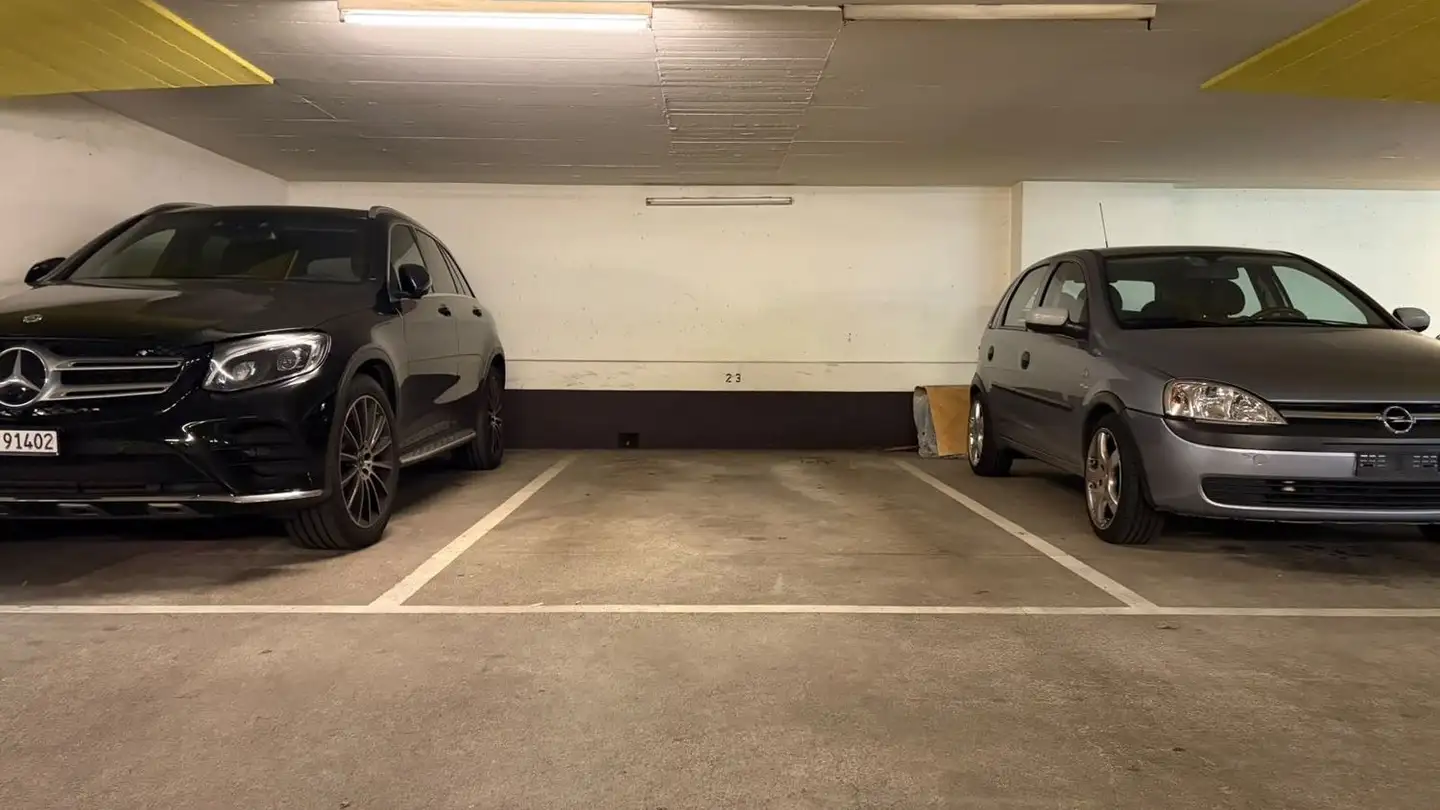 Parcheggio sotterraneo in affitto - In Der Wässeri 20, 8047 Zürich - Foto 2
