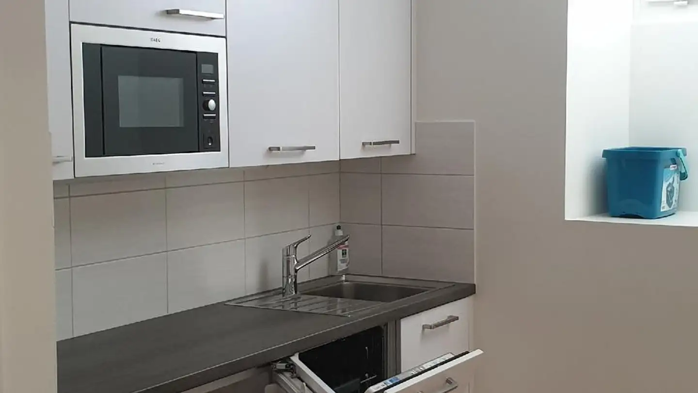 Commercial à louer - Rue Kitty-Ponse, 1205 Genève - Photo 2