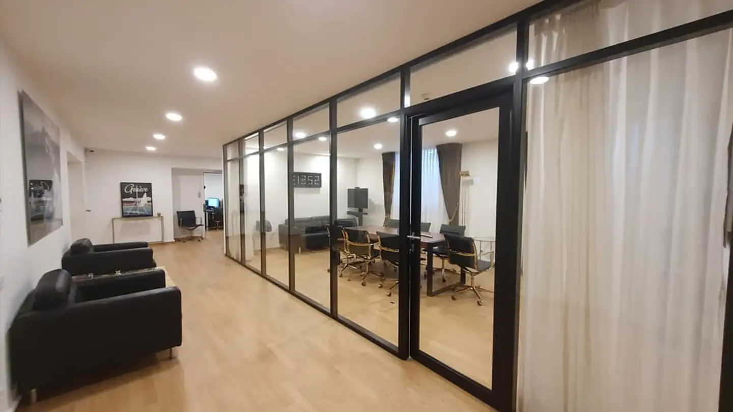 Commercial à louer - Rue Kitty-Ponse, 1205 Genève - Photo 3