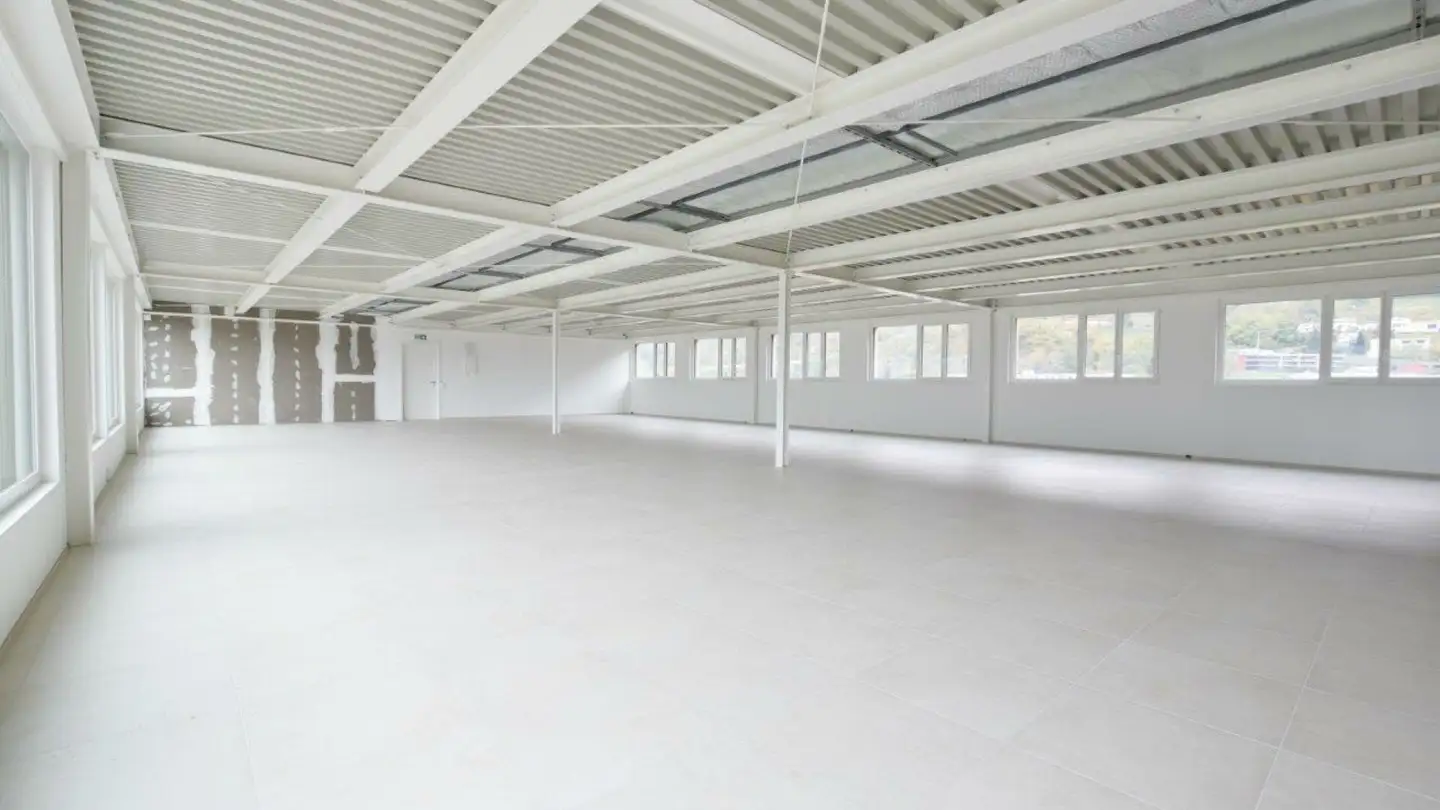 Spazio di archiviazione in affitto - Via Monda 2, 6592 S. Antonino - Photo 2