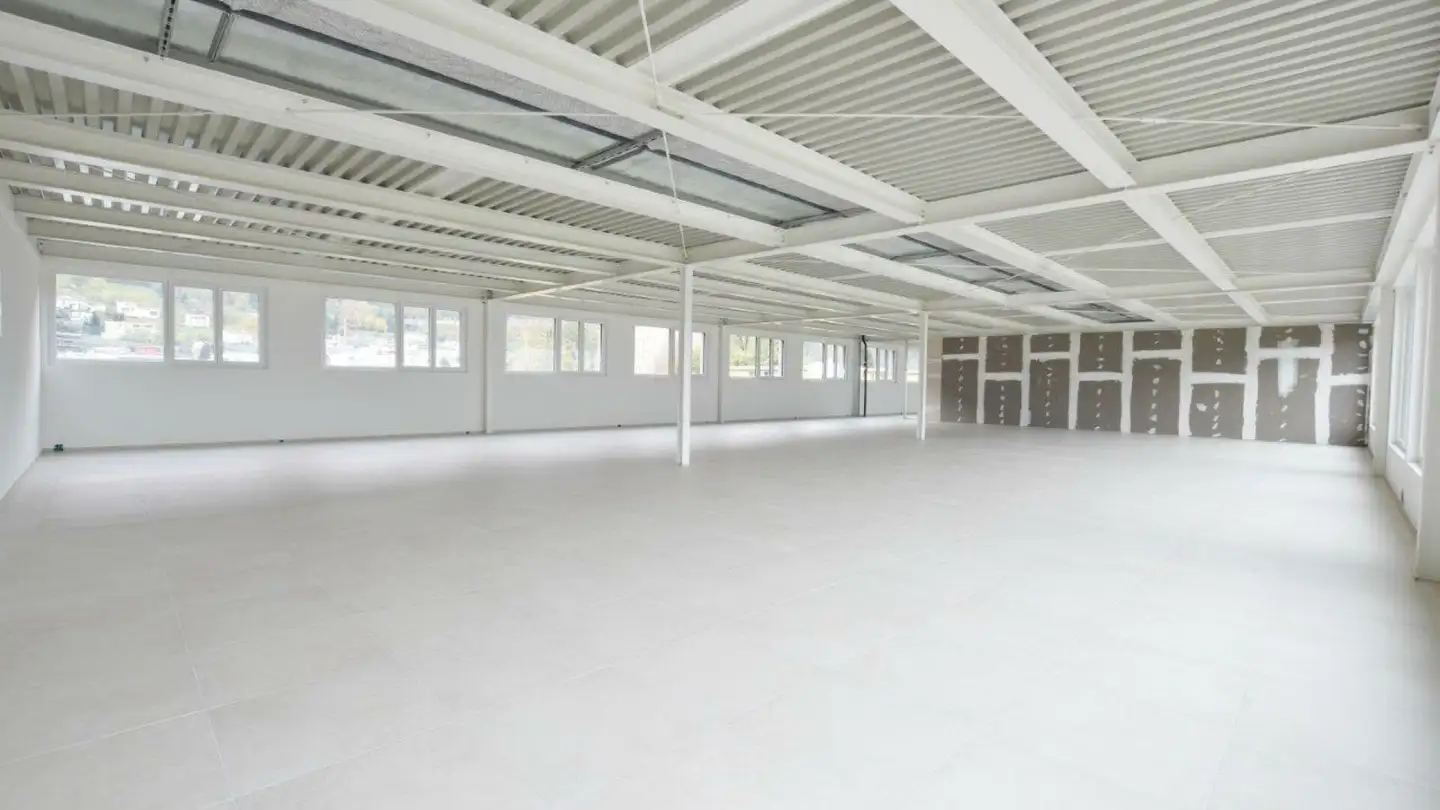 Spazio di archiviazione in affitto - Via Monda 2, 6592 S. Antonino - Photo 3