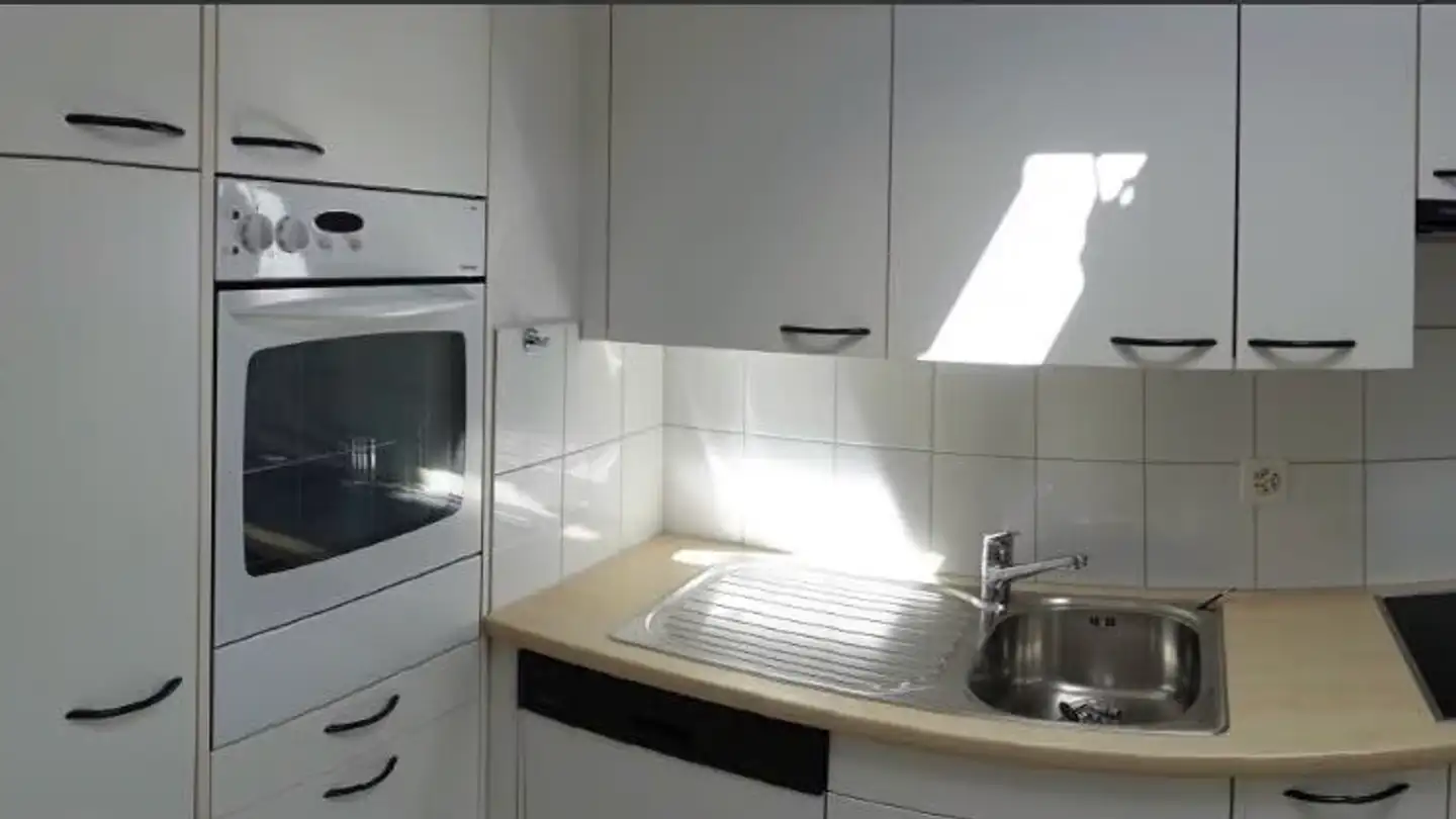 Attique à louer - Färblistrasse 2, 8752 Näfels