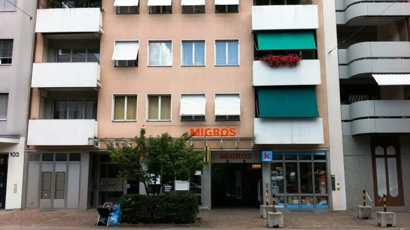 Negozio in affitto - Hardstrasse 105, 4052 Basel