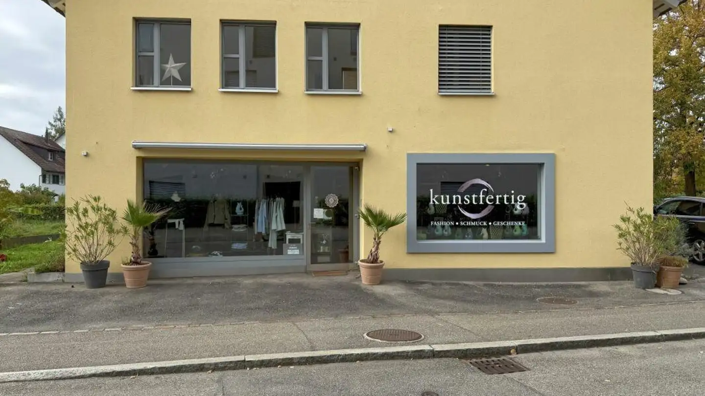 Commerciale in affitto - Untere Reppischstrasse 12, 8953 Dietikon
