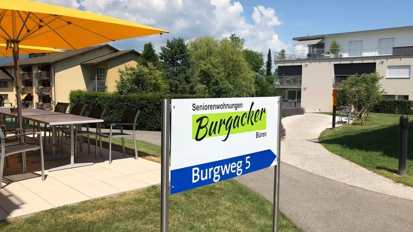 Parcheggio sotterraneo in affitto - Burgweg 1, 3294 Büren an der Aare