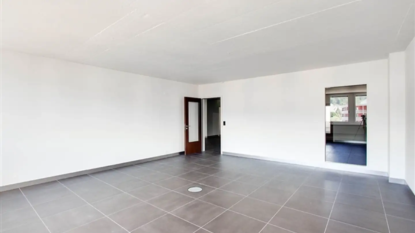 Office space for rent - Pfadackerstrasse 7, 8957 Spreitenbach - Photo 2