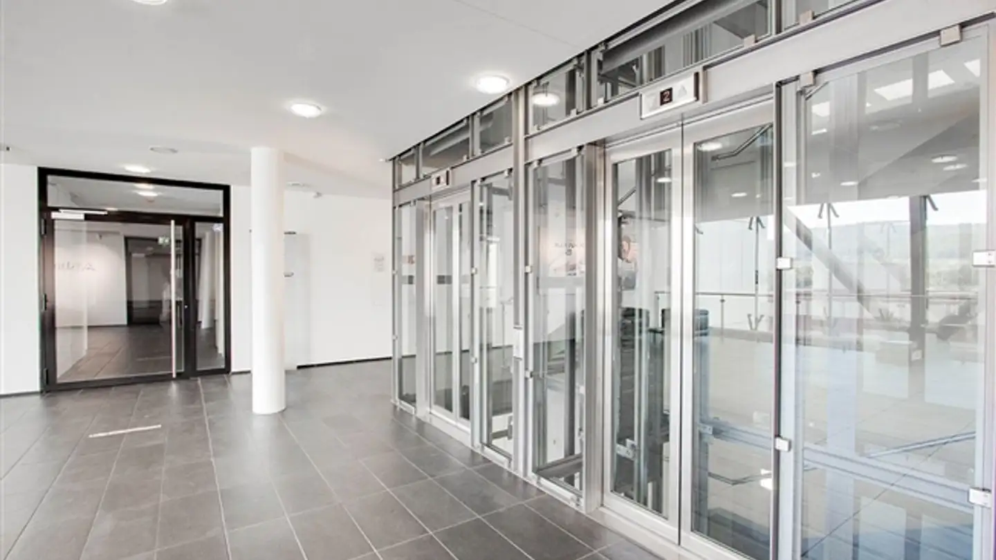 Office space for rent - Pfadackerstrasse 7, 8957 Spreitenbach - Photo 3