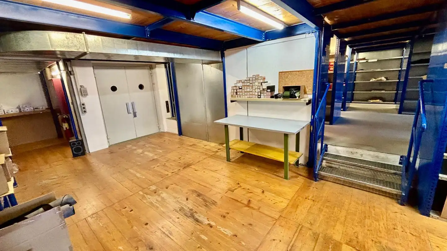 Gewerbe mieten - Warpelstrasse 10, 3186 Düdingen - Foto 4