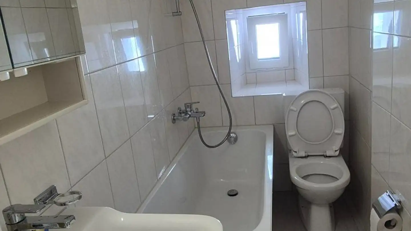 Appartamento in affitto - Rue Basse 10, 2610 St-Imier - Photo 4