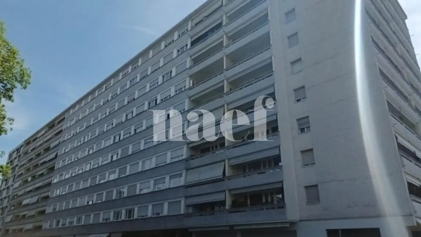 Mixed-use building for rent - Avenue Tronchet 30, 1226 Thônex