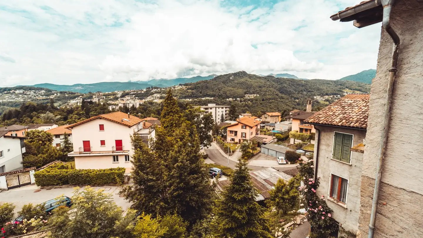 Apartment for rent - Via Luigi Monteverde 18b, 6964 Davesco-Soragno