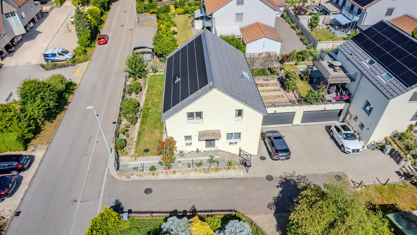 Single house for sale - Hüeblistrasse, 8165 Oberweningen - Photo 2