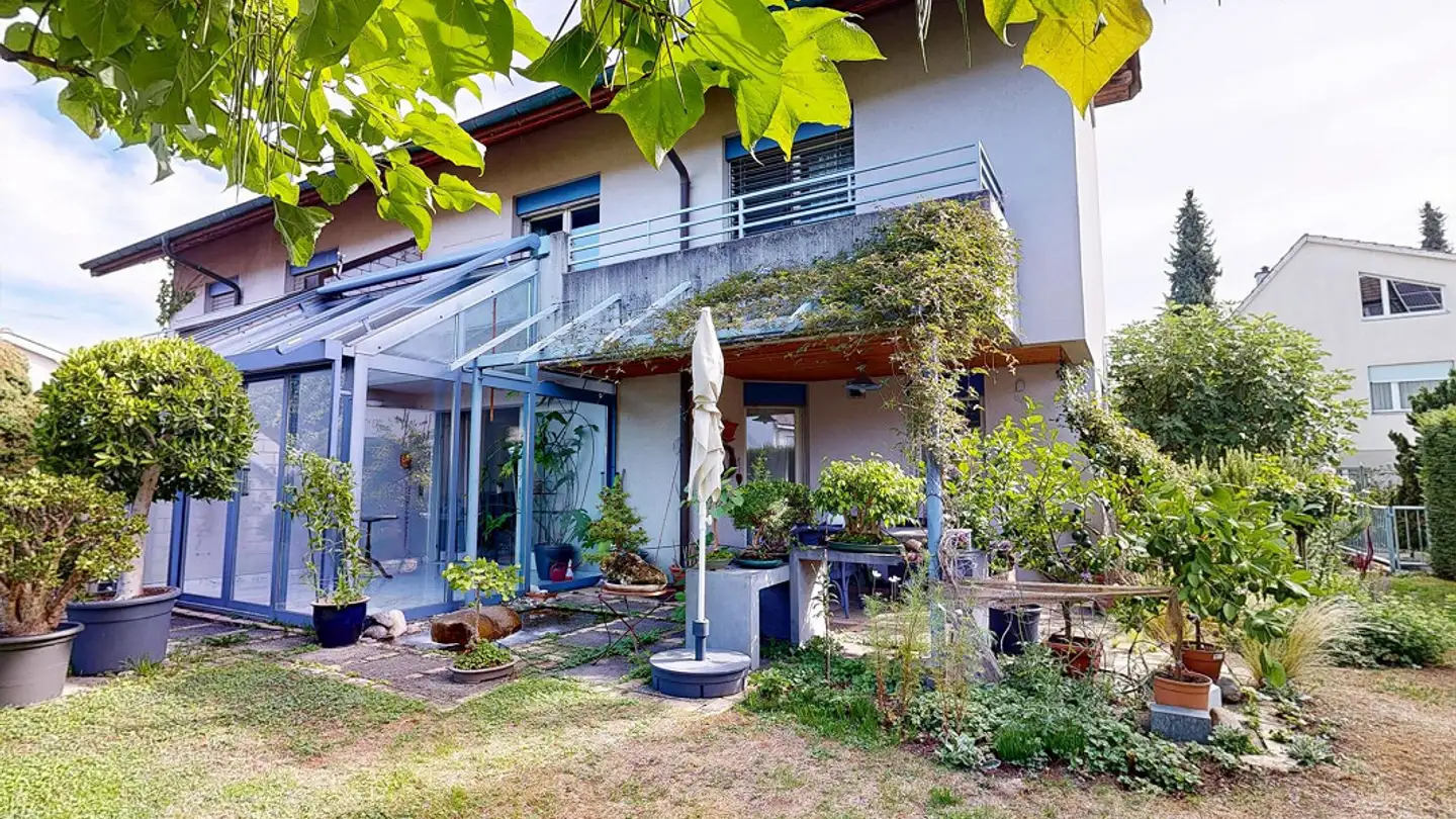Maison jumelle à vendre - Oberemattstrasse 50a, 4133 Pratteln