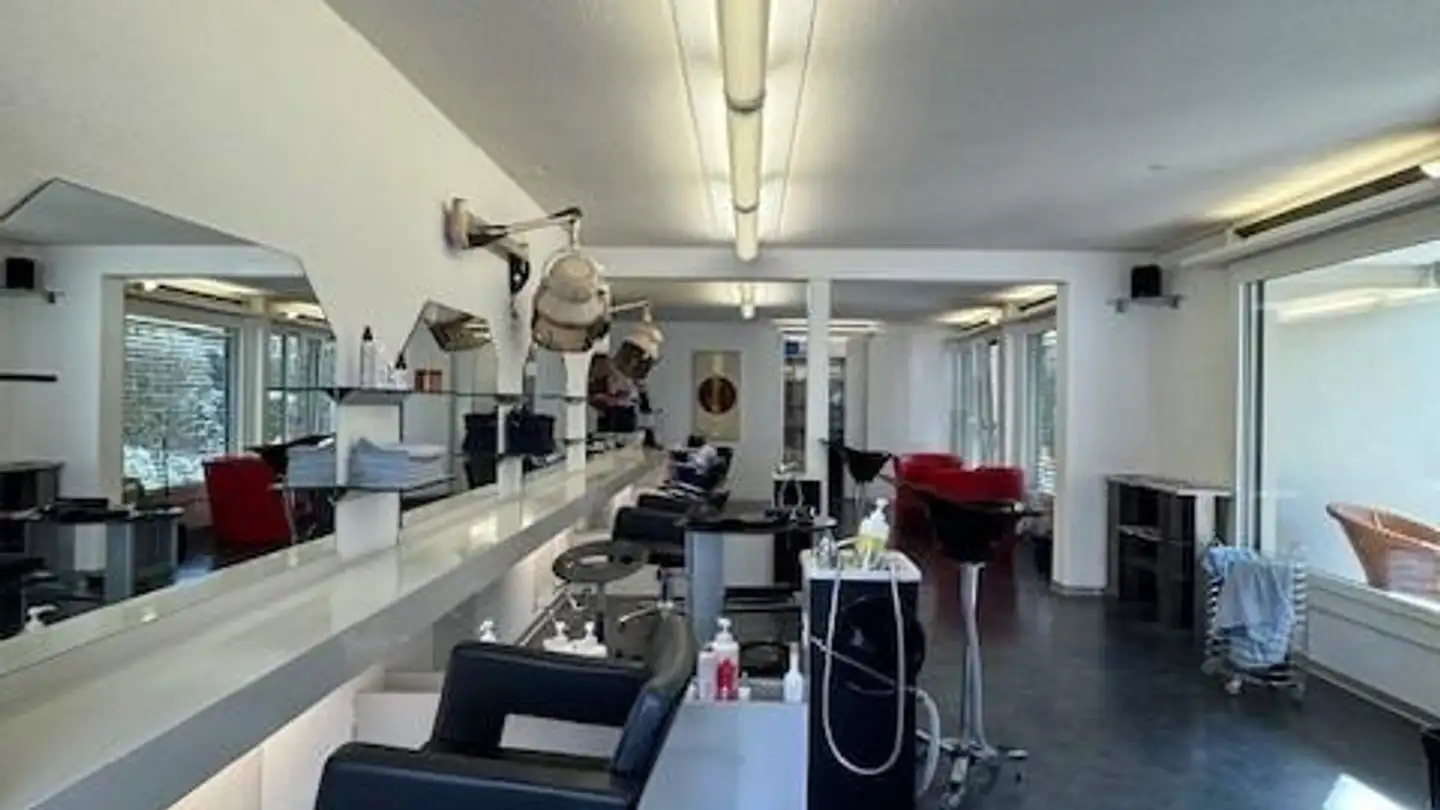 Commercial for rent - Dorfstrasse 4, 3032 Hinterkappelen