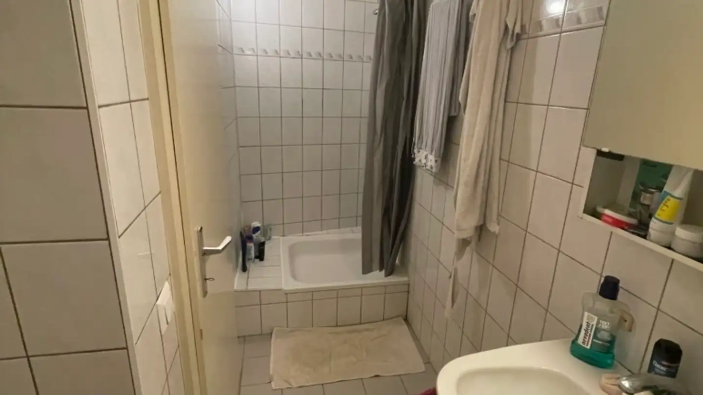 Appartement à louer - Rue De La Neuveville, 1700 Fribourg - Photo 2