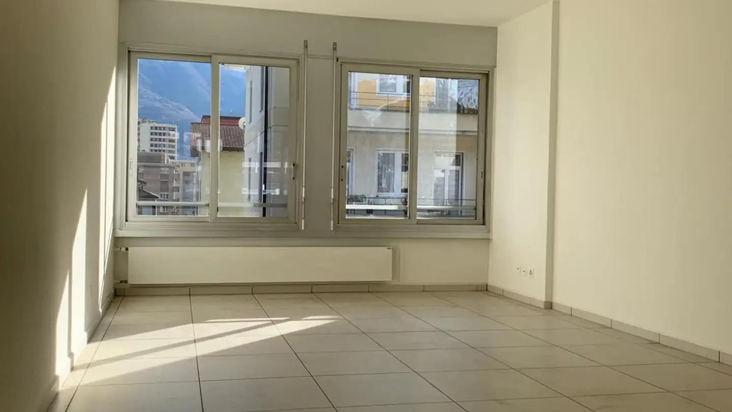 Apartment for rent - Via Bernardino Luini 18, 6600 Locarno - Photo 4