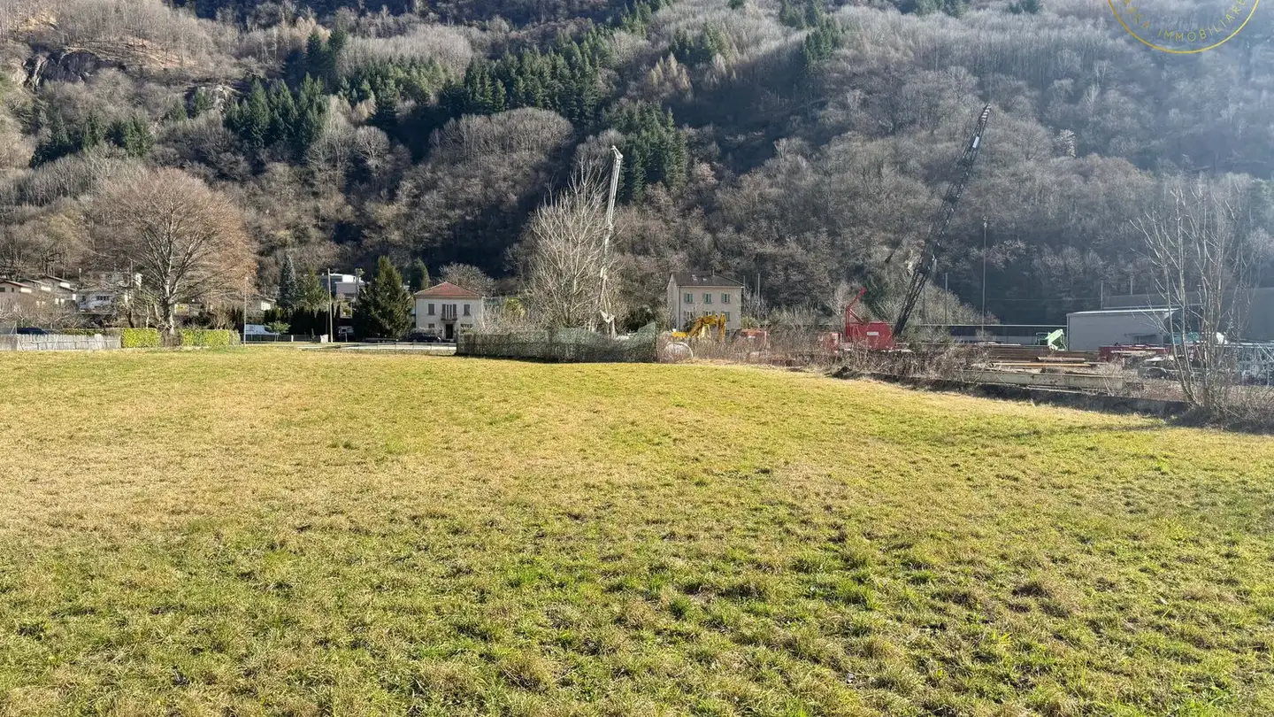 Commercial building plot for sale - 6703 Osogna - Photo 3