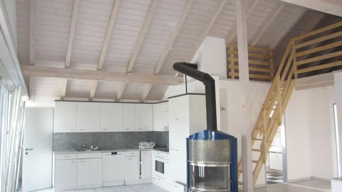 Dachgeschosswohnung mieten - Hauptstrasse 100, 9476 Weite