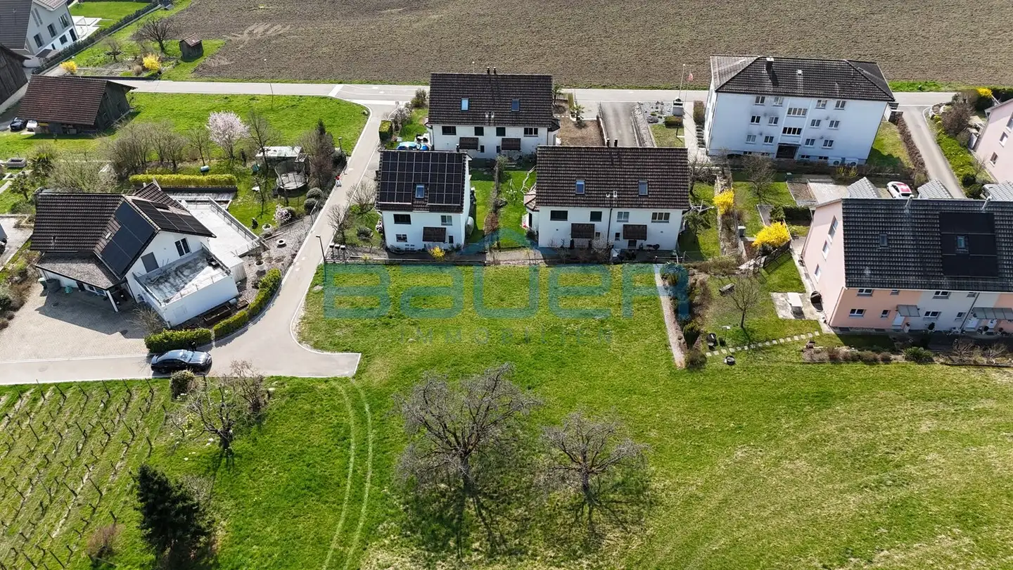 Constructible plot for sale - 8194 Hüntwangen