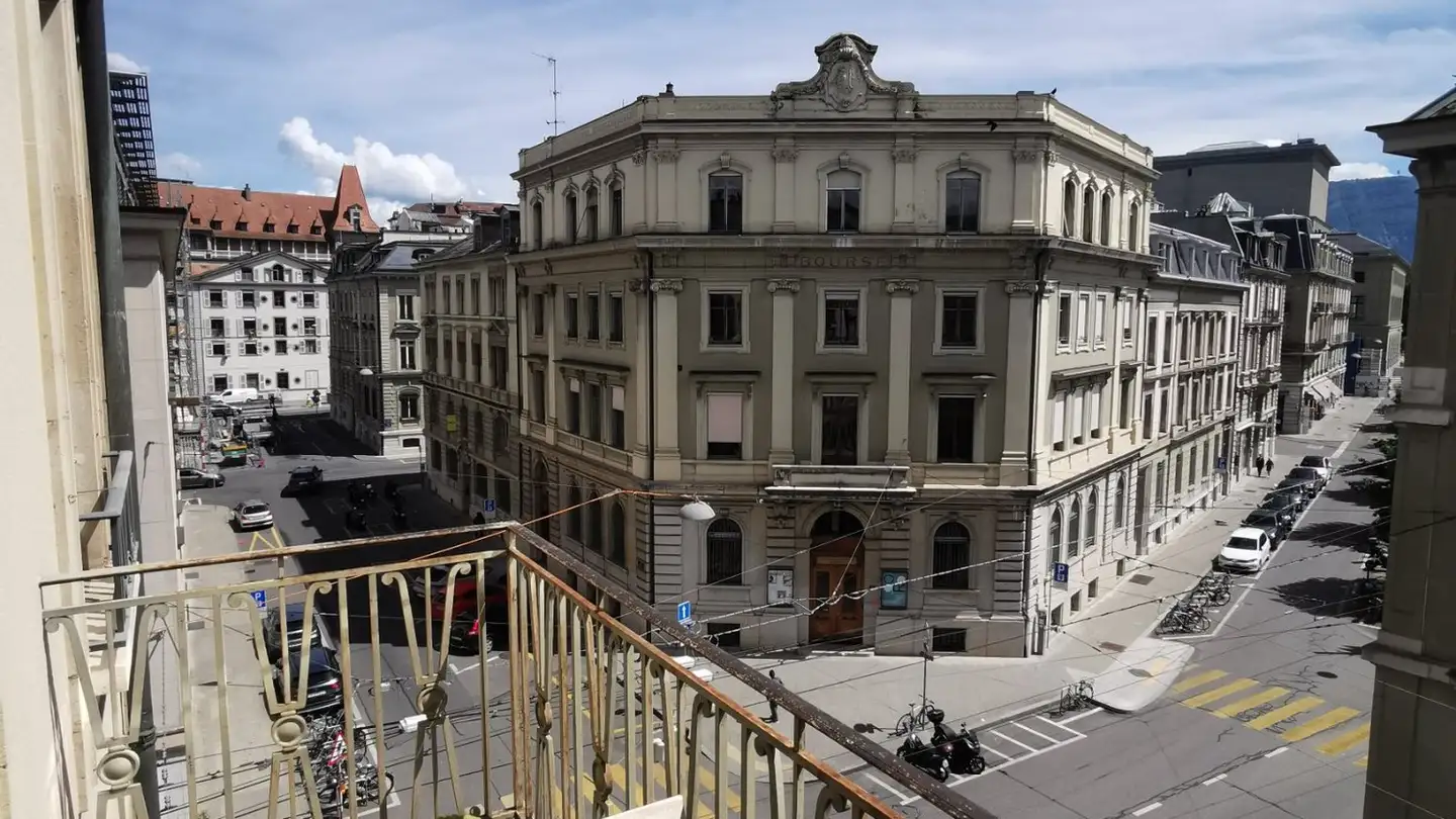 Appartement à louer - 1204 Genève - Photo 2